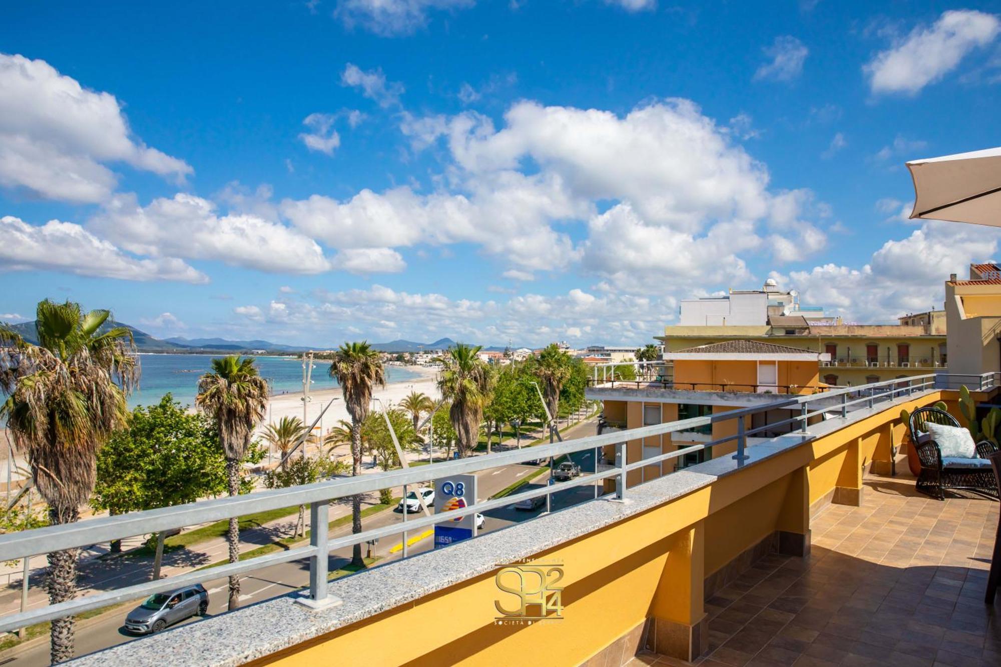 Apartment Panoramic Penthouse On The Gulf Of