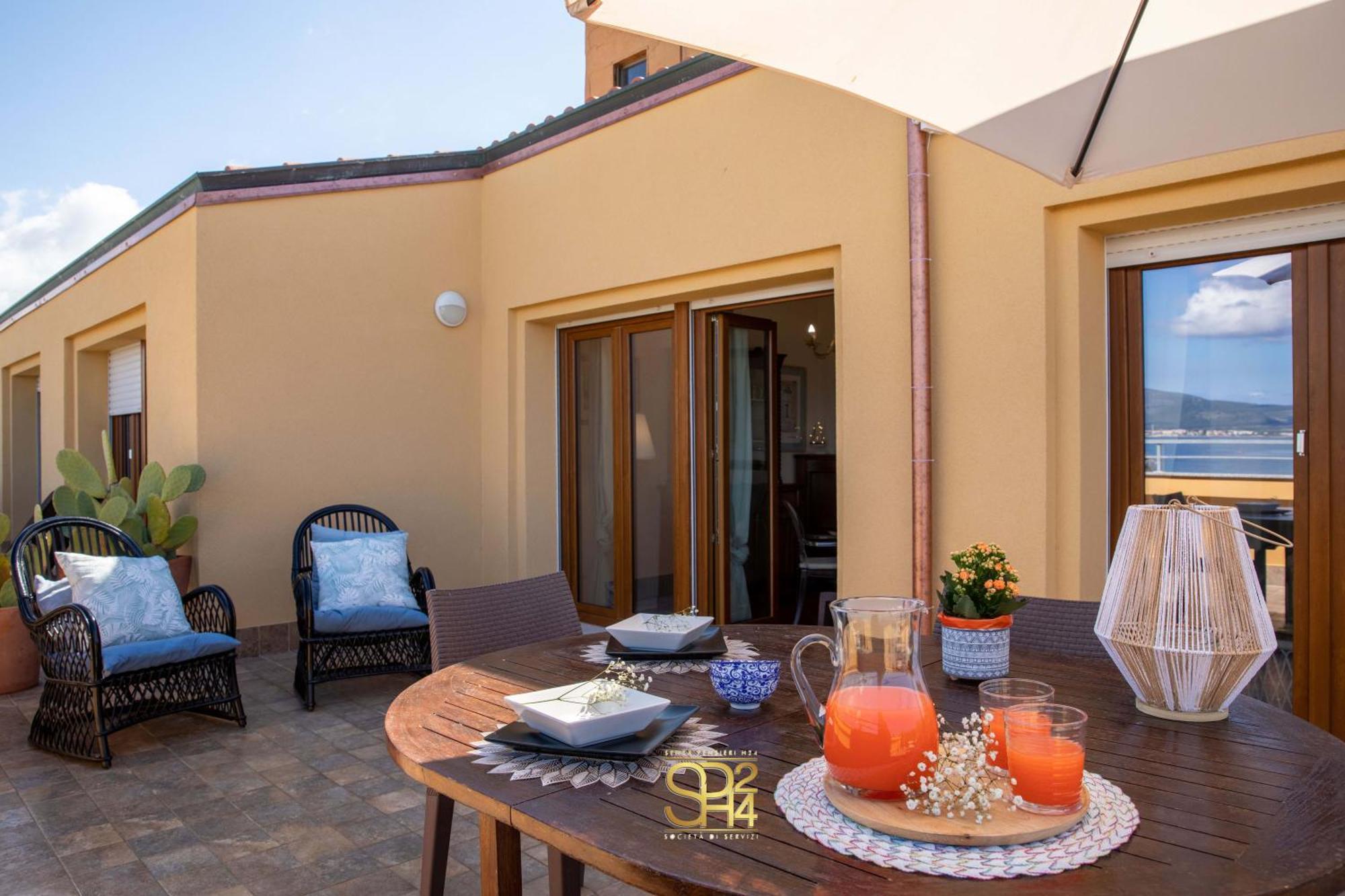 Panoramic Penthouse On The Gulf Of Alghero