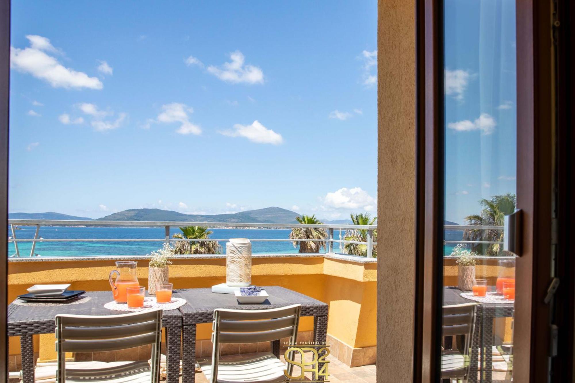 Panoramic Penthouse On The Gulf Of Alghero